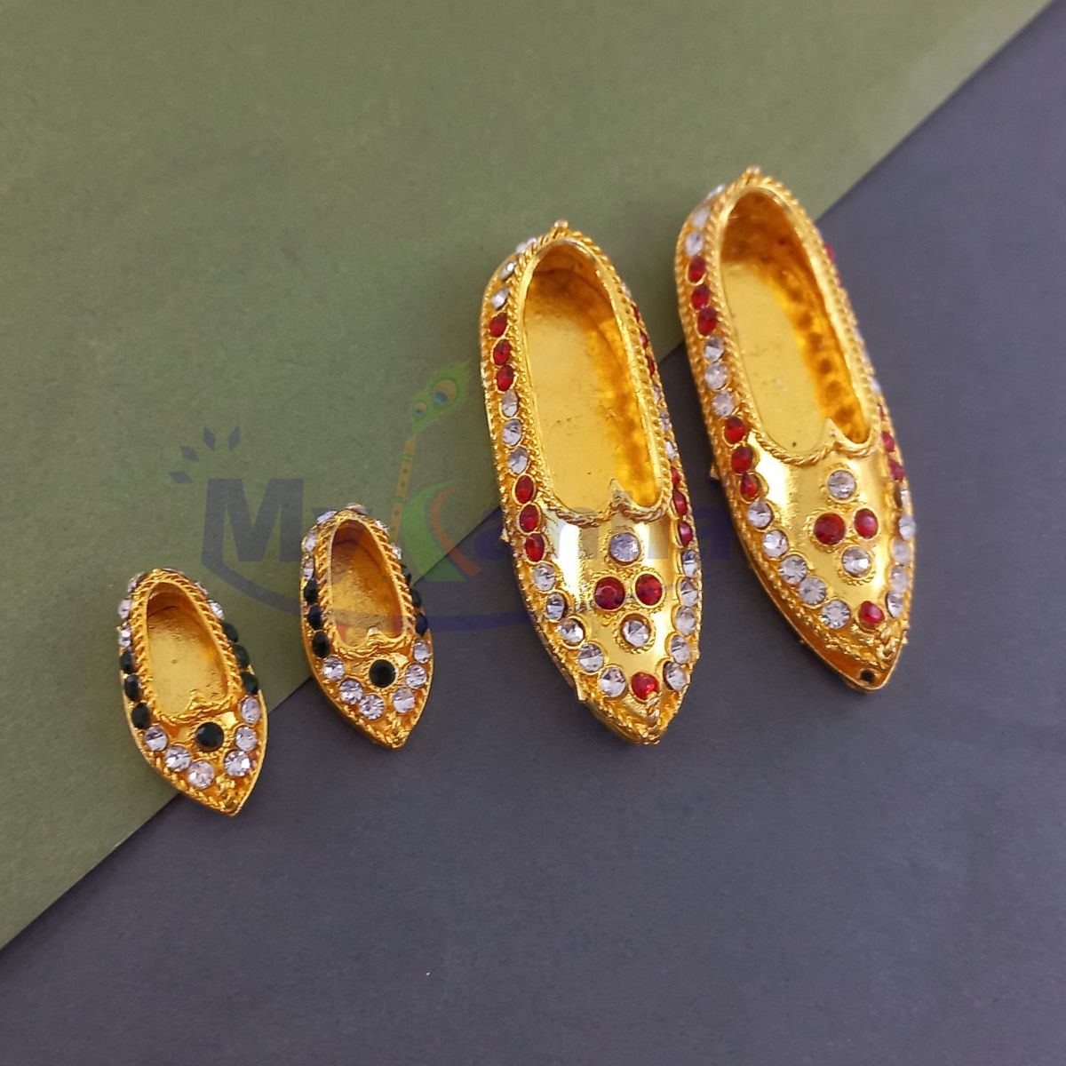 Stone decorated Jutiya / Mojari for Idols