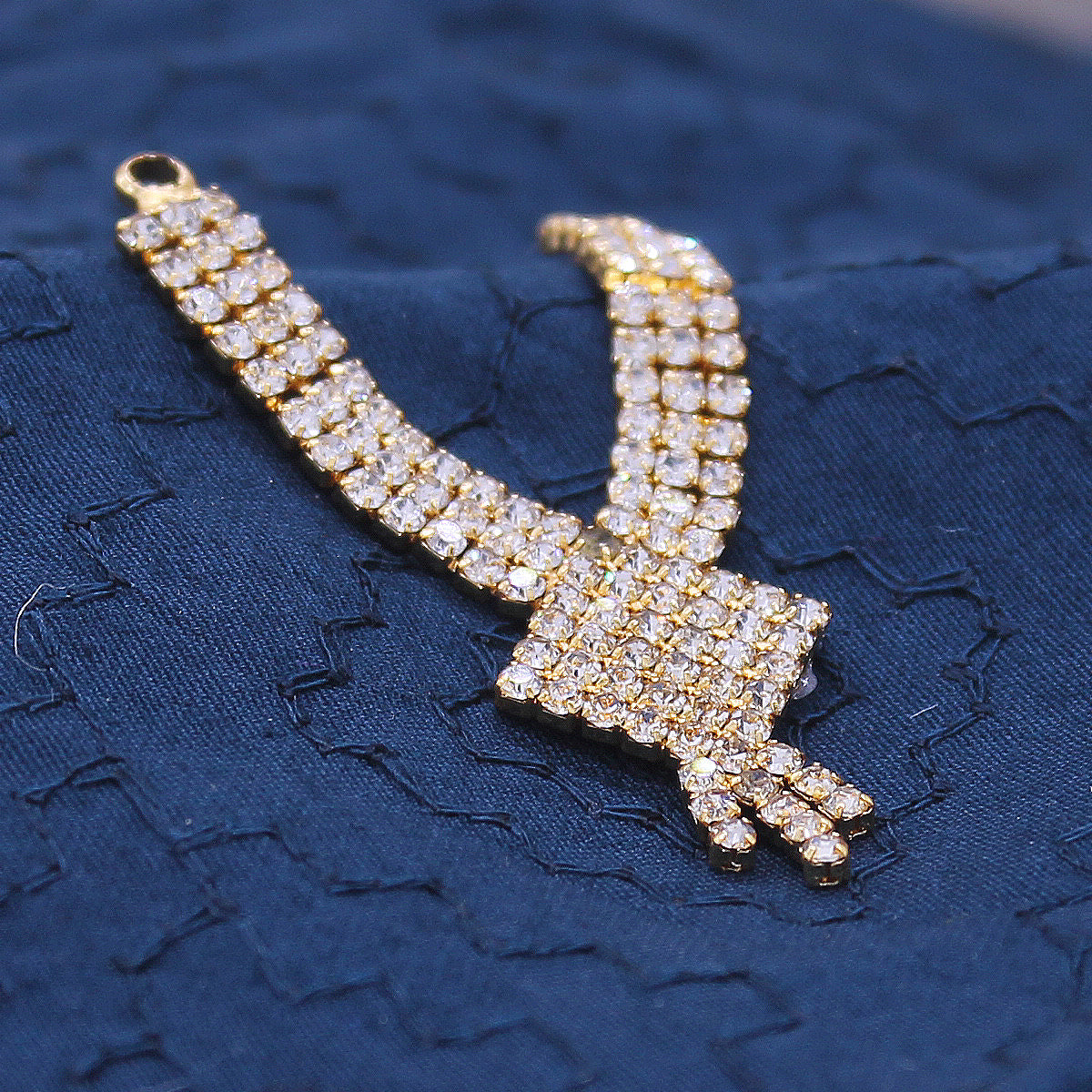 White stone Decorated Haar for idols ( 2 Inches )