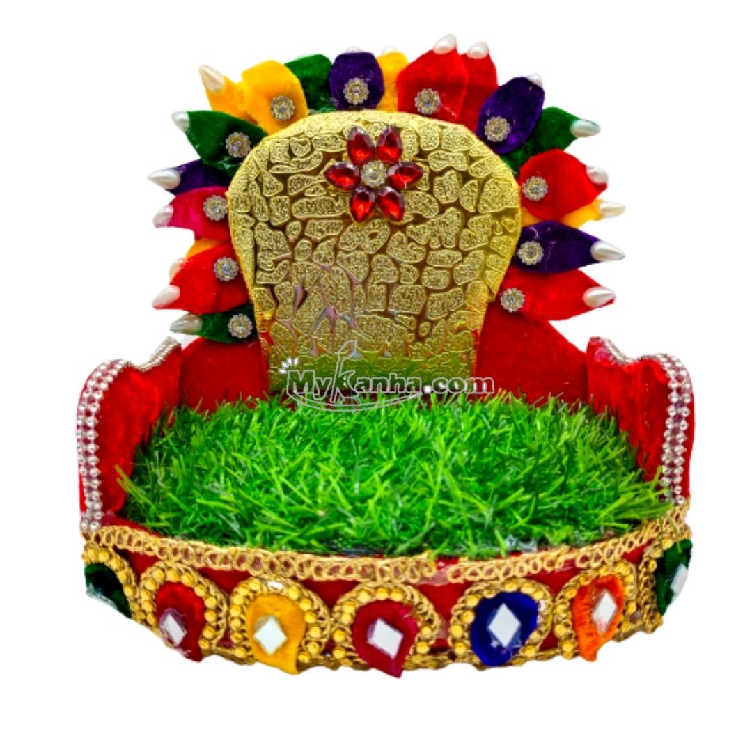 Decorative Bal Gopal ji Singhasan with Wood and Green Grass