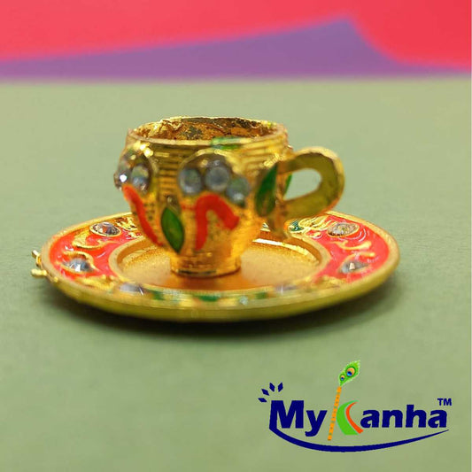 Decorated cup plate toy for Decoration