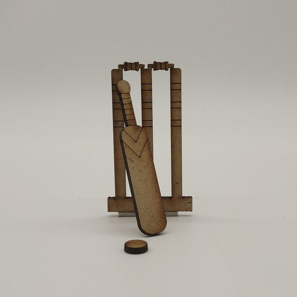 Kanha Ji - Wooden Cricket With Wickets & Ball For Laddu Gopal-Medium