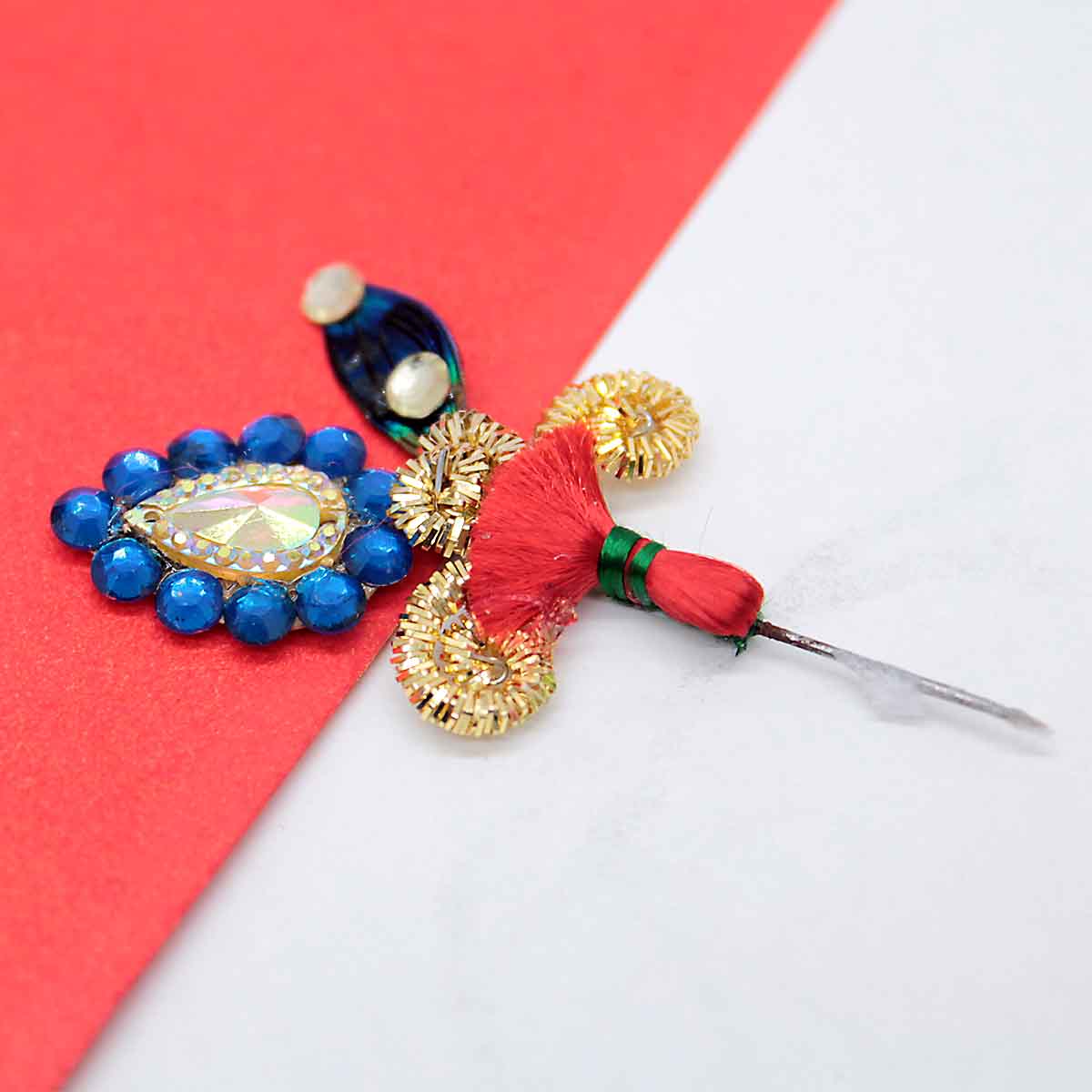 Decorated Red Kalangi for Idols (2 Inches)