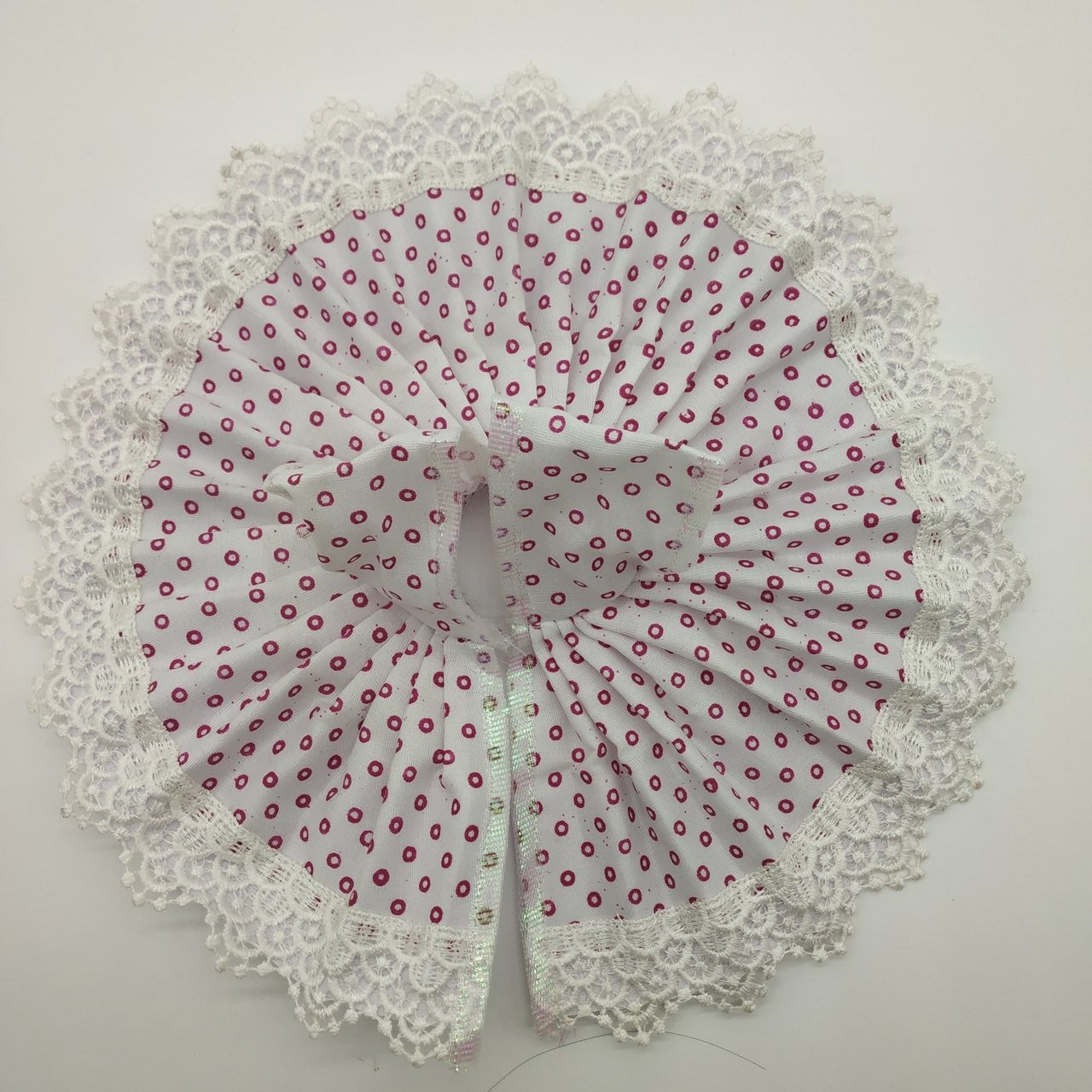 Printed cotton dress decorated with lace