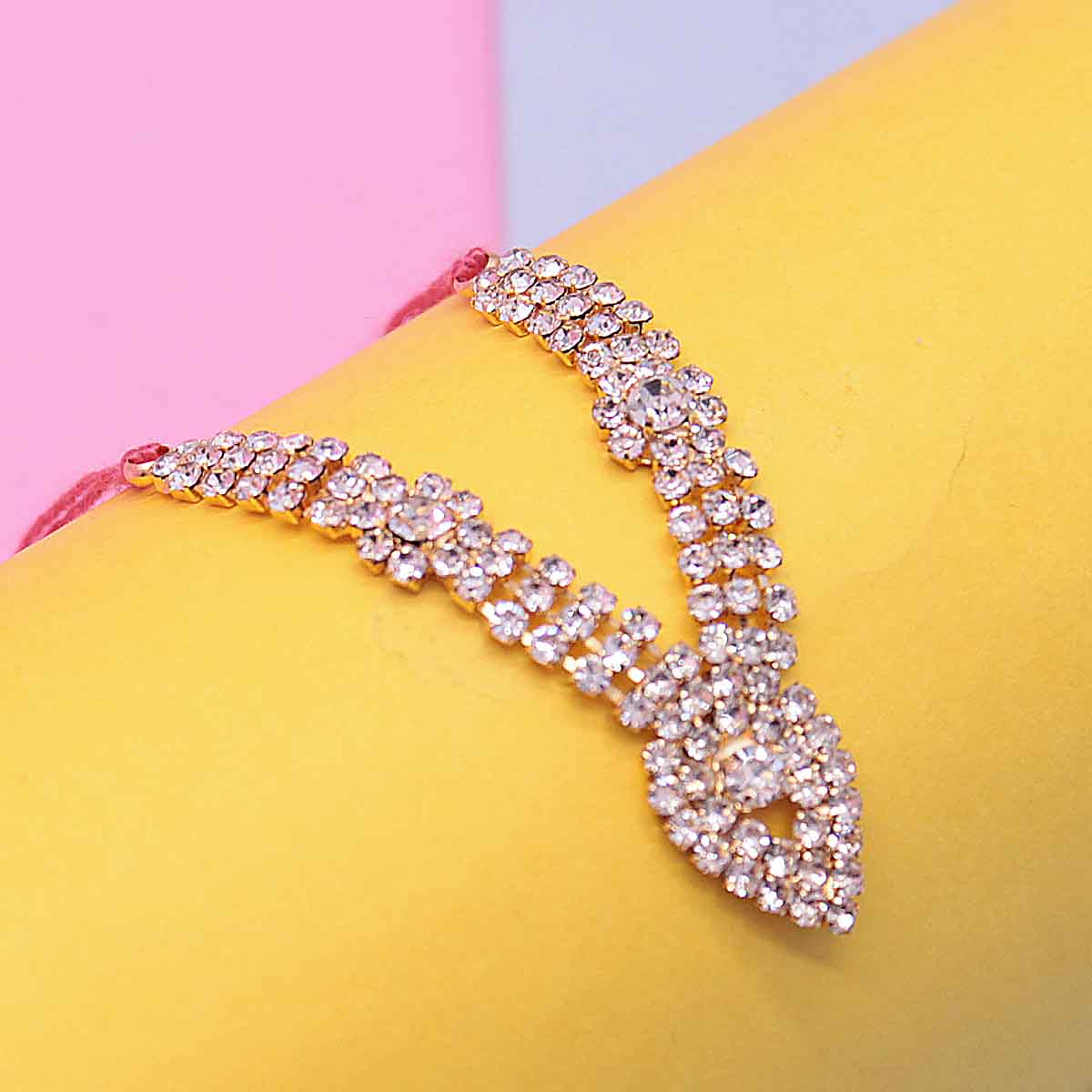 Multi Stone Decorated Haar for Idols