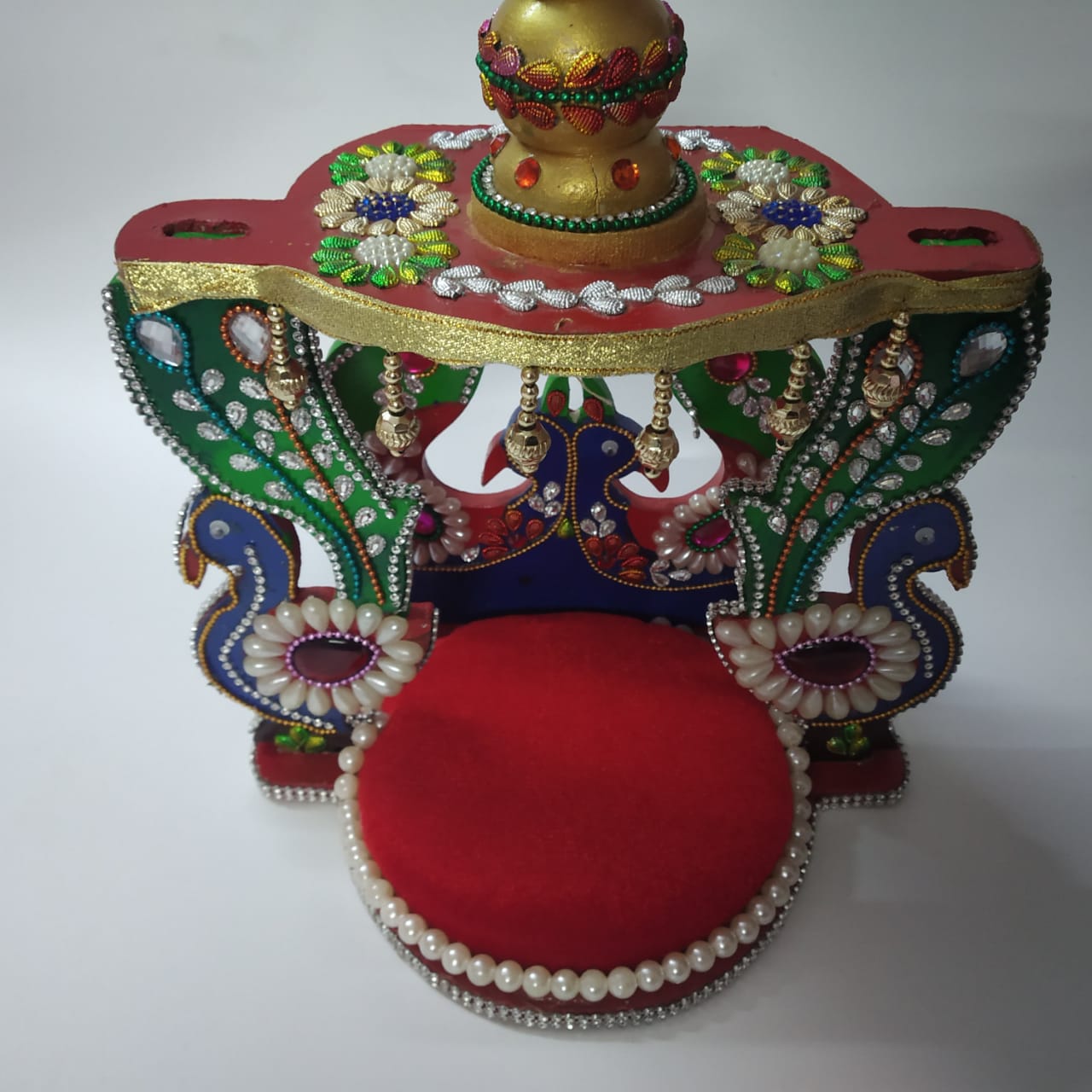 Peacock Singhasan with Top covered- Small (0-3)