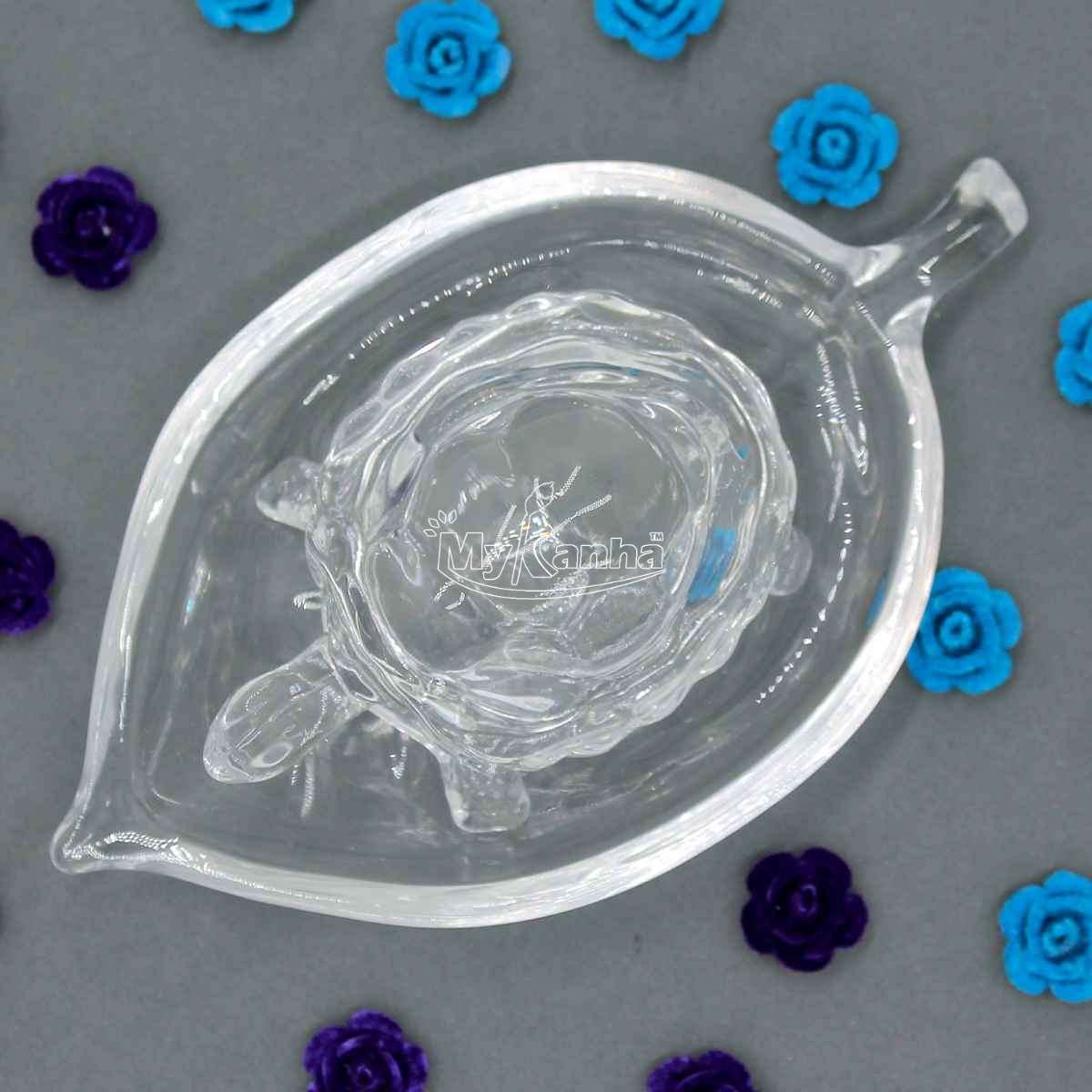 Glass Turtle with leaf design bottom for Office/Study/Home Decor
