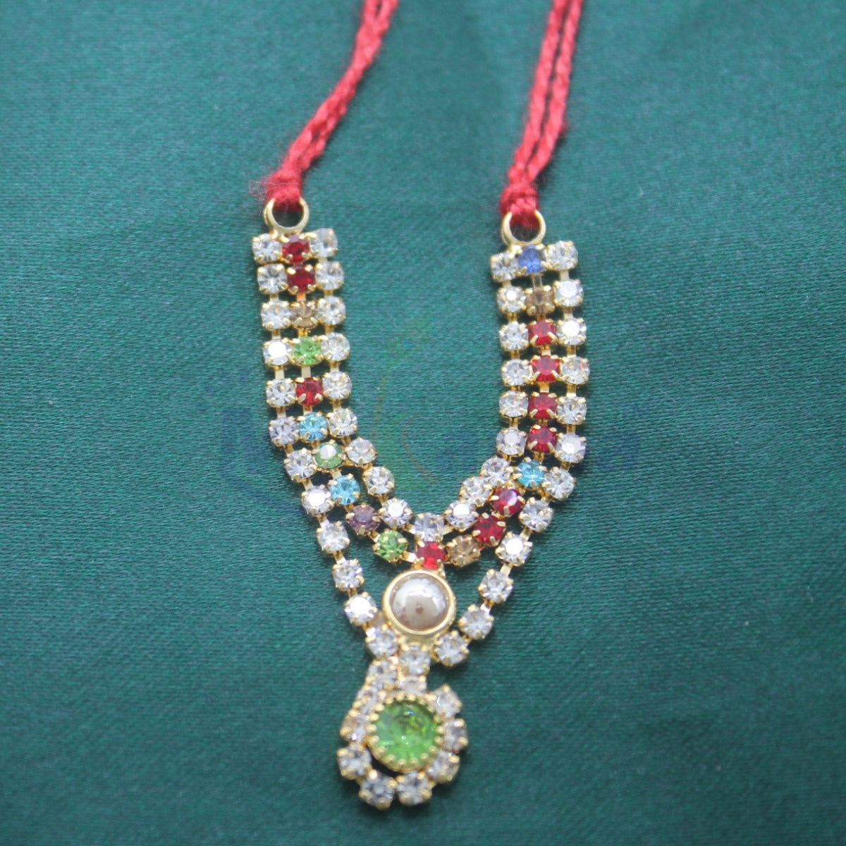 Stone decorated pendant design haar for idols (2 inches)