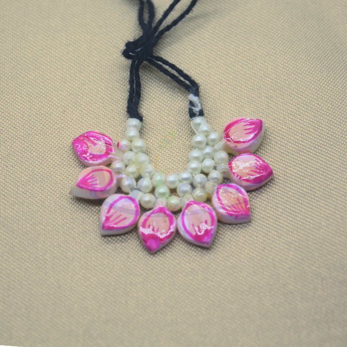 Lotus leaf design and beads decorated kanth haar for Idols (Medium)