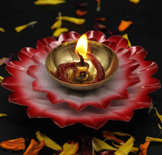 Beautiful Red Diya For Home/Temple/Pooja Decoration (4 inch)