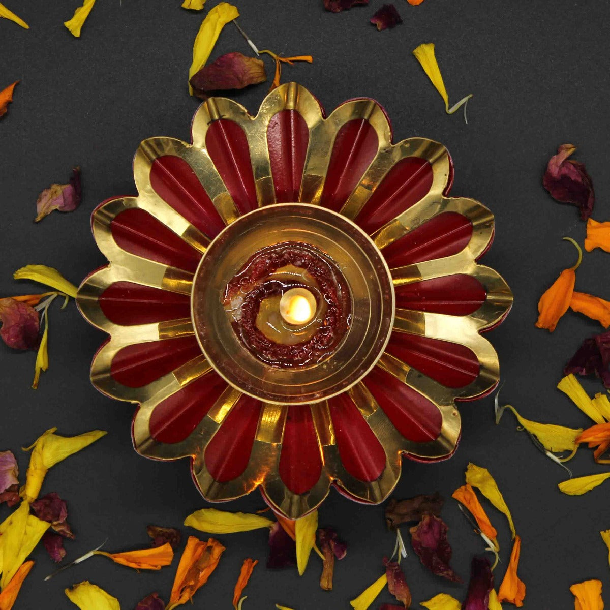 Beautiful Design Red Diya For Home/Temple/Pooja Decoration ( 4 inch)