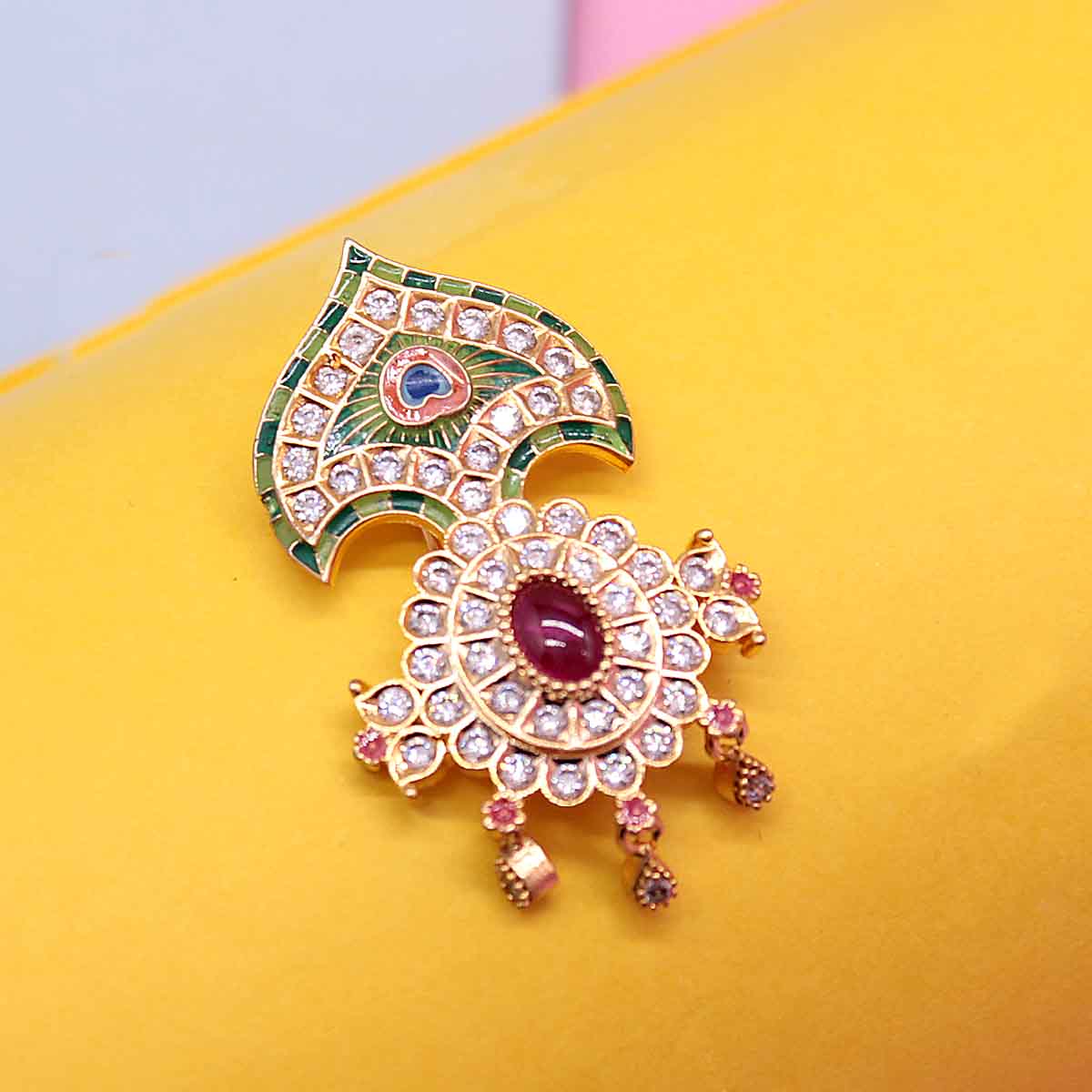 Buy Moti Decorated AD Mukut Pin For Idols at best price – MyKanha.com