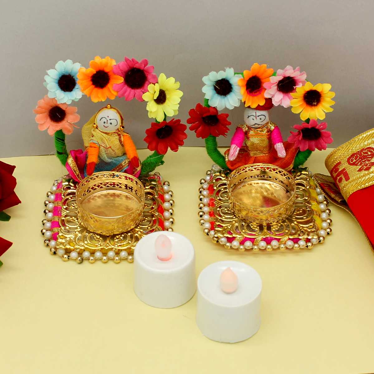 Gujaria puppet decorated T-light candle holder